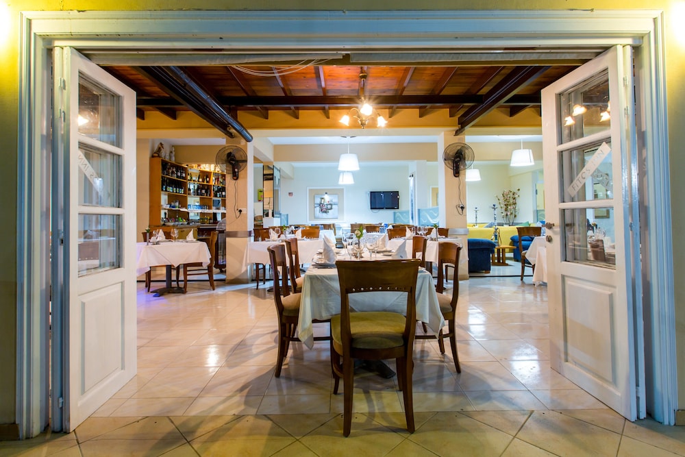 Fitos Inn Guest House 30/50