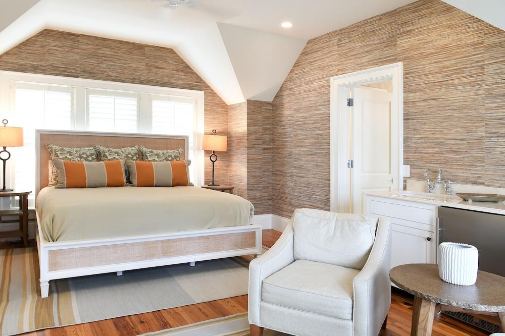 Signature, Lagoon, 5 Bedrooms, Residence, 4 King Beds, 2 Queen Beds