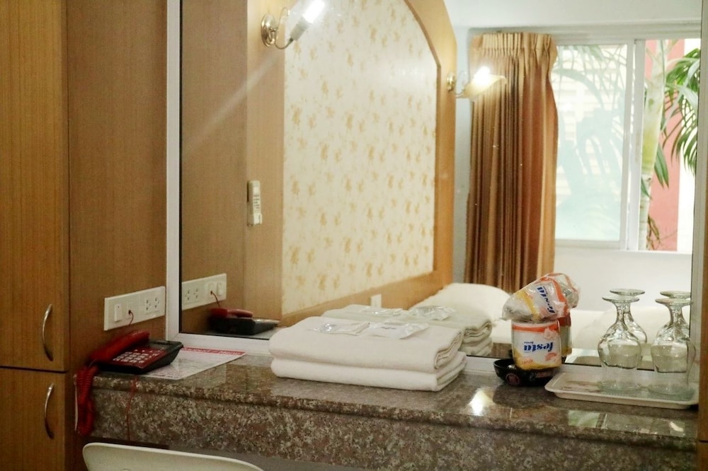 DIAMOND SWEET HOTEL 33/54