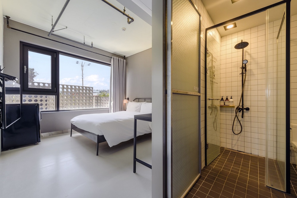 Snob Boutique Hotel Jeju 47/50