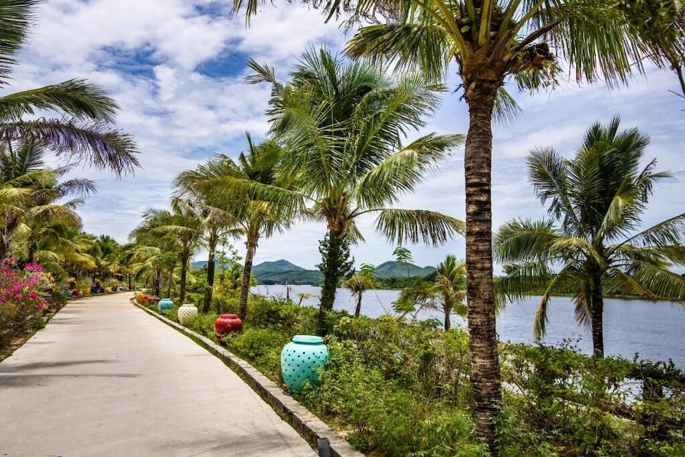 Sankofa Village Hill Resort And Spa 28/41