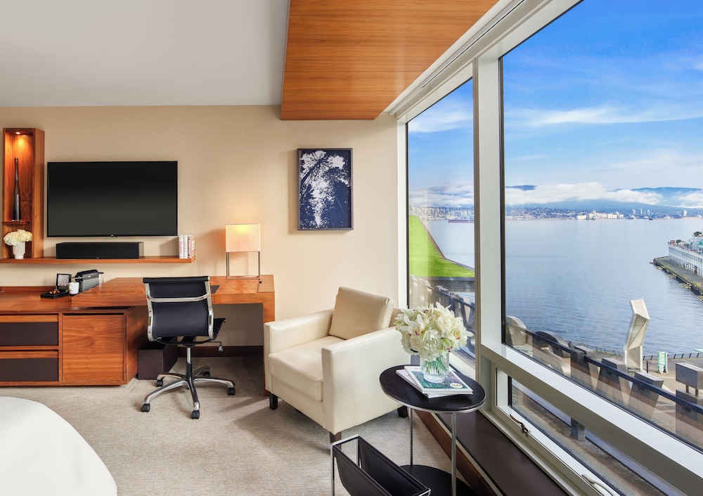 Fairmont Pacific Rim 39/50