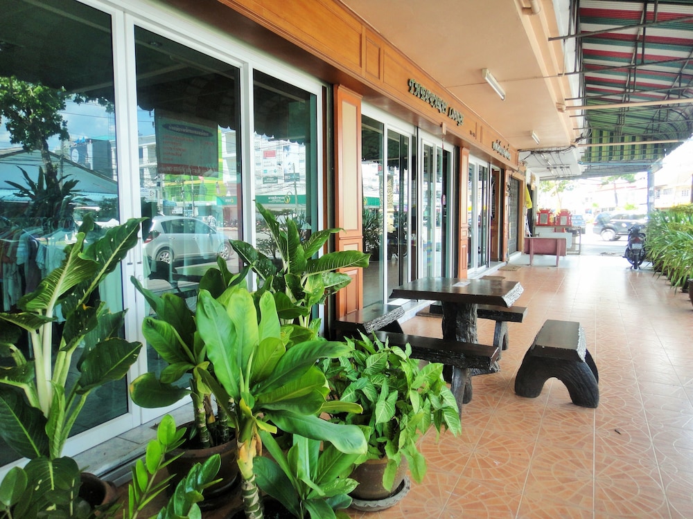 Thepparat Lodge Krabi 48/50