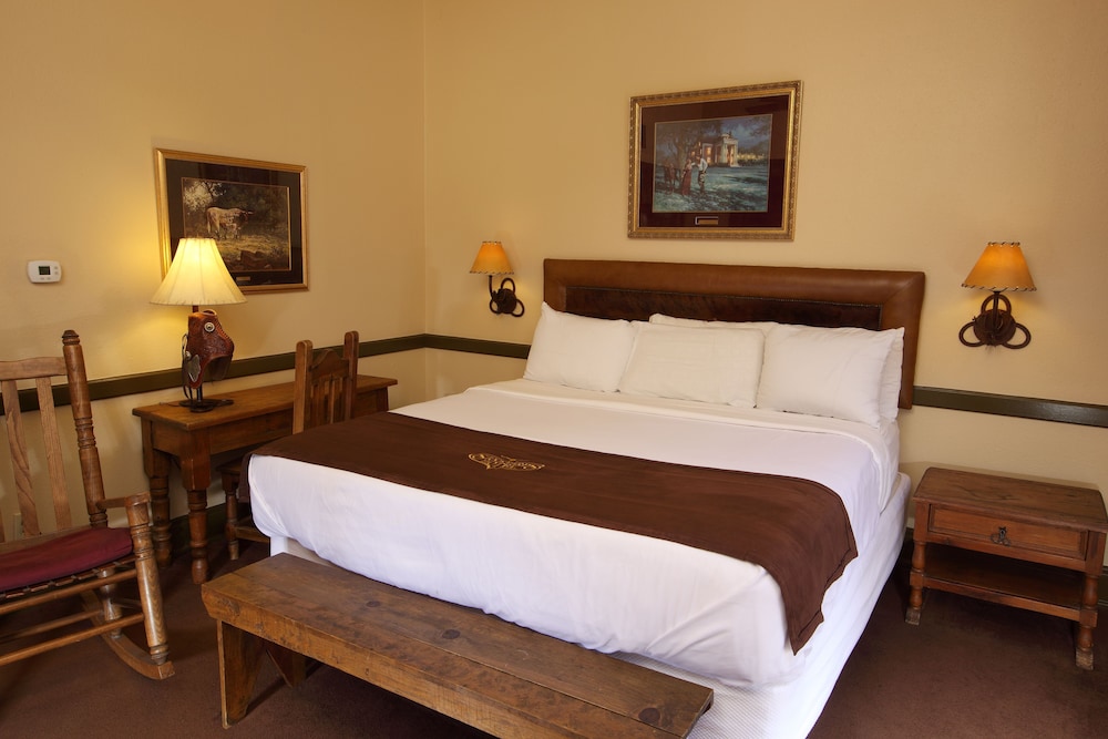 Stockyards Hotel 8/47