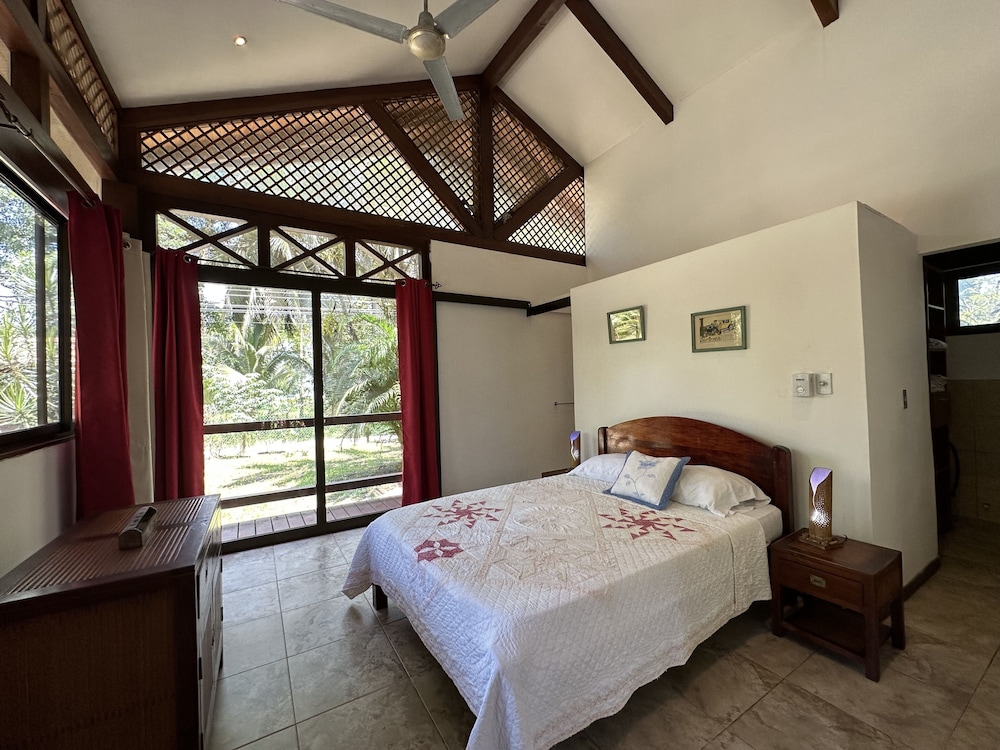 KENAKI LODGE 20/50