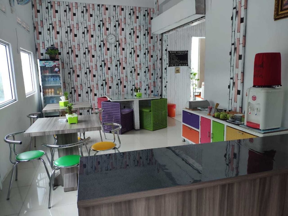 Hotel Boegenviel Syariah 26/32