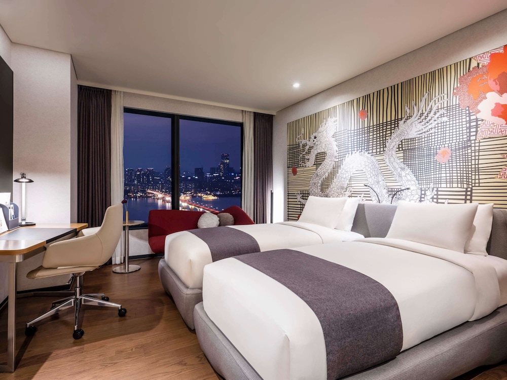 Novotel Ambassador Seoul Yongsan 11/65