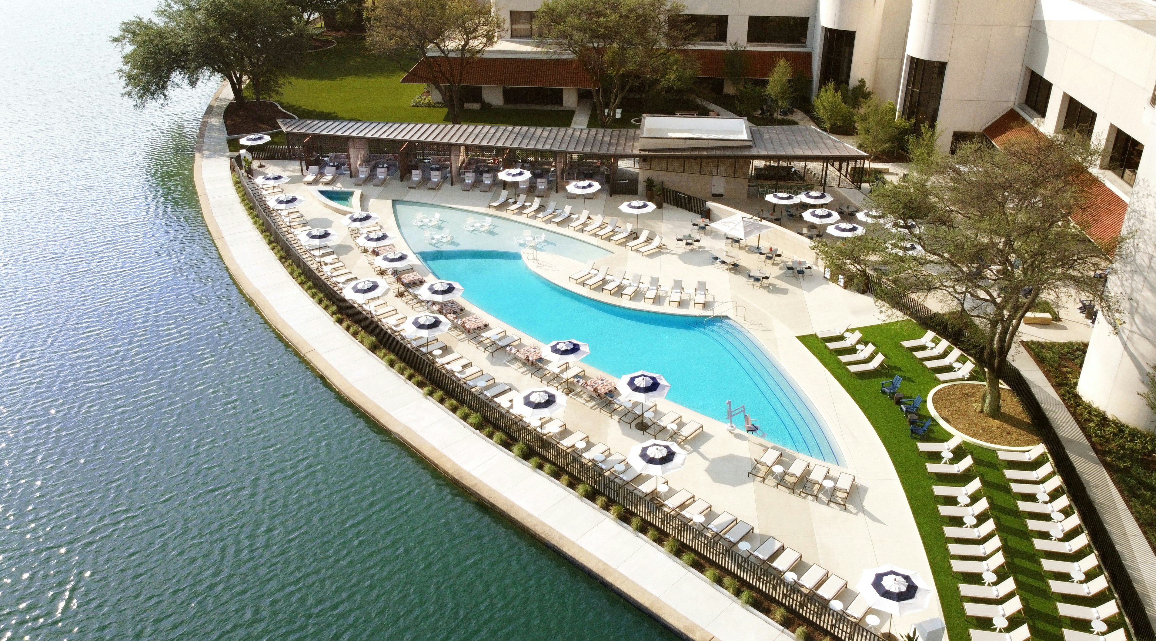Omni Las Colinas Hotel 48/50