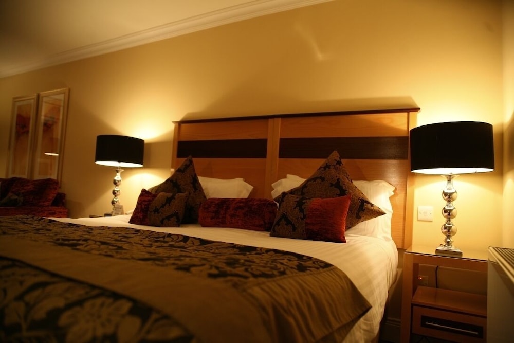 SUPERIOR, DOUBLE BED