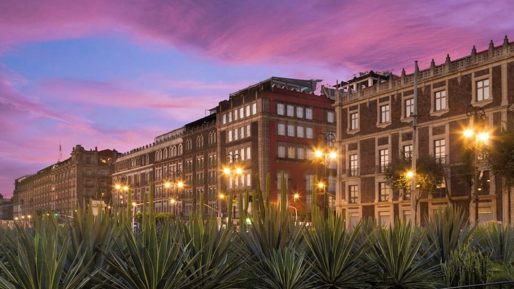 Zocalo Central Hotel 6/73