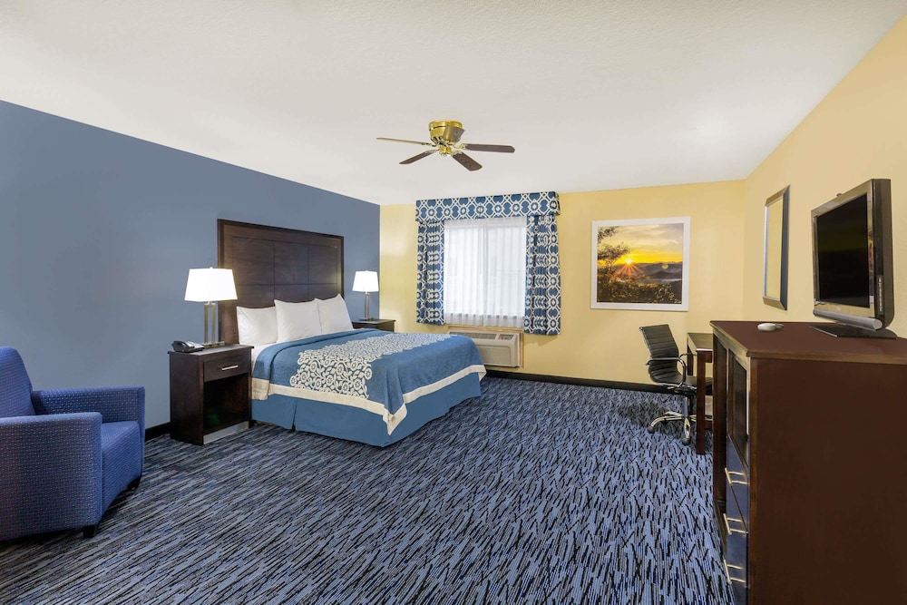 Days Inn by Wyndham Moab 15/20