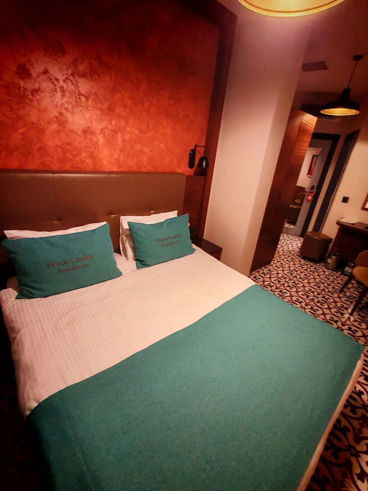 Pera Luna Residence - Special Class 17/66