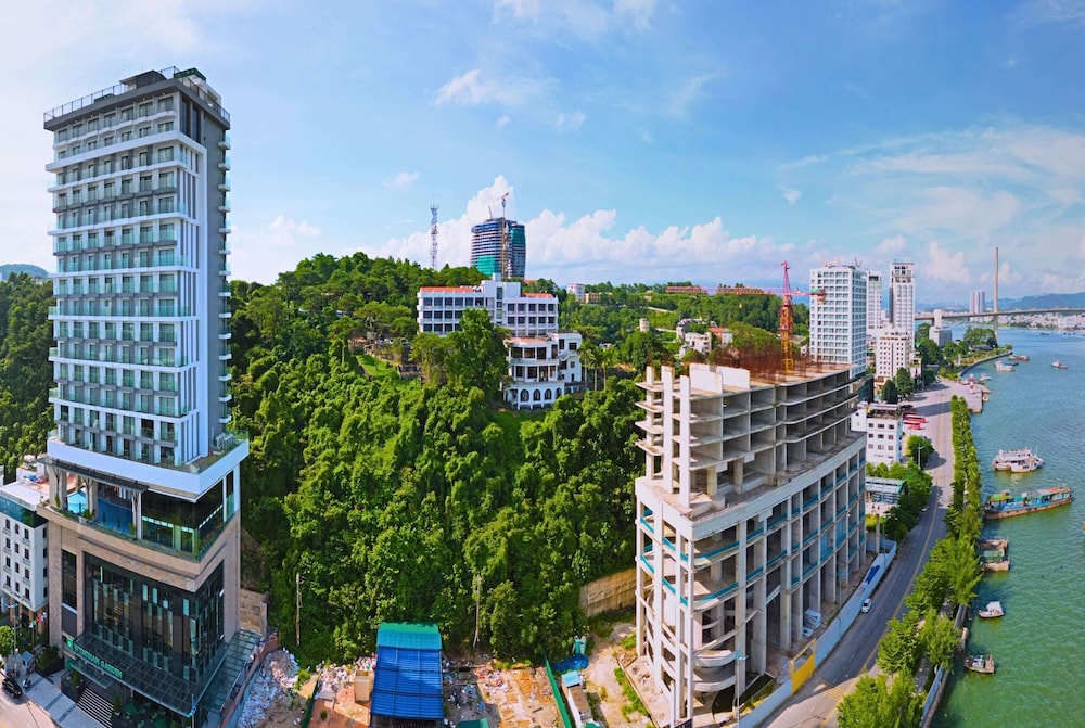 Wyndham Garden Legend Halong 4/50