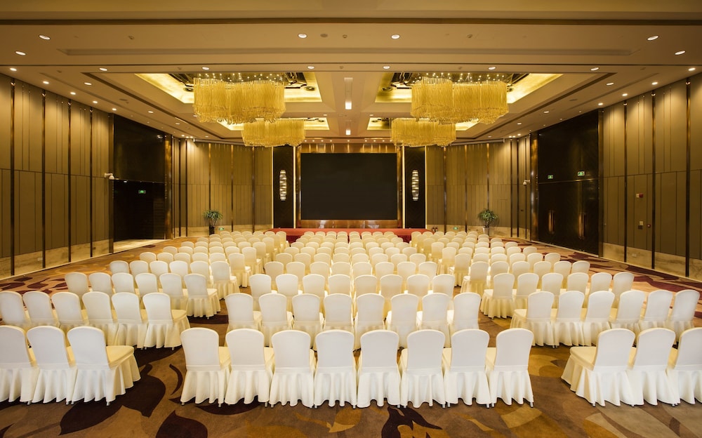 Crowne Plaza Hefei Rongqiao 37/50
