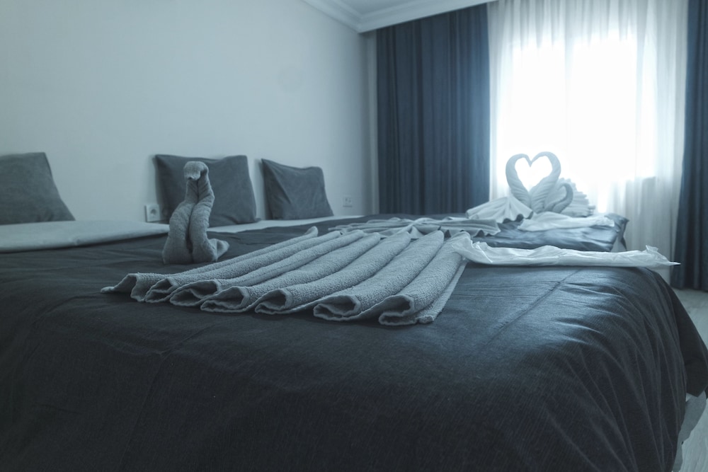 Reydel Hotel 24/72