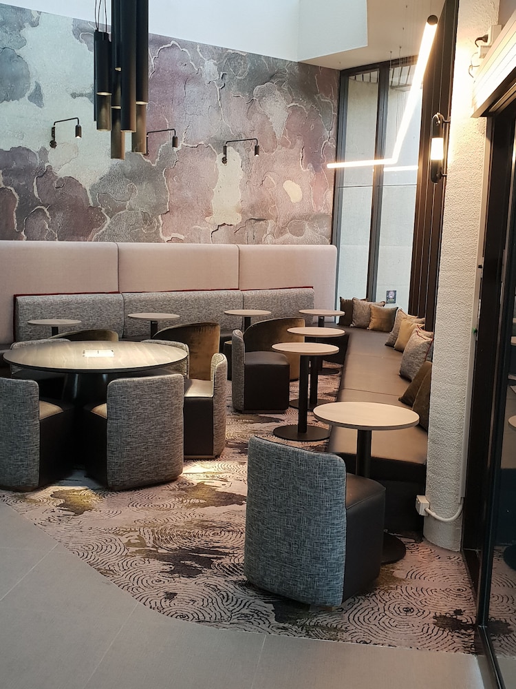 Mercure Penrith 51/69