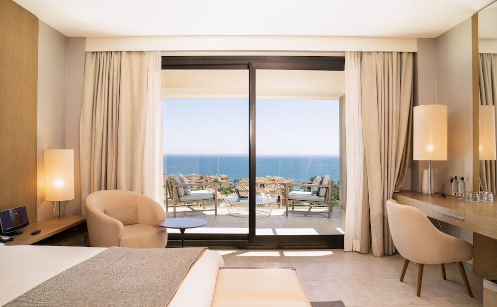 The Oasis by Don Carlos Resort 30/41