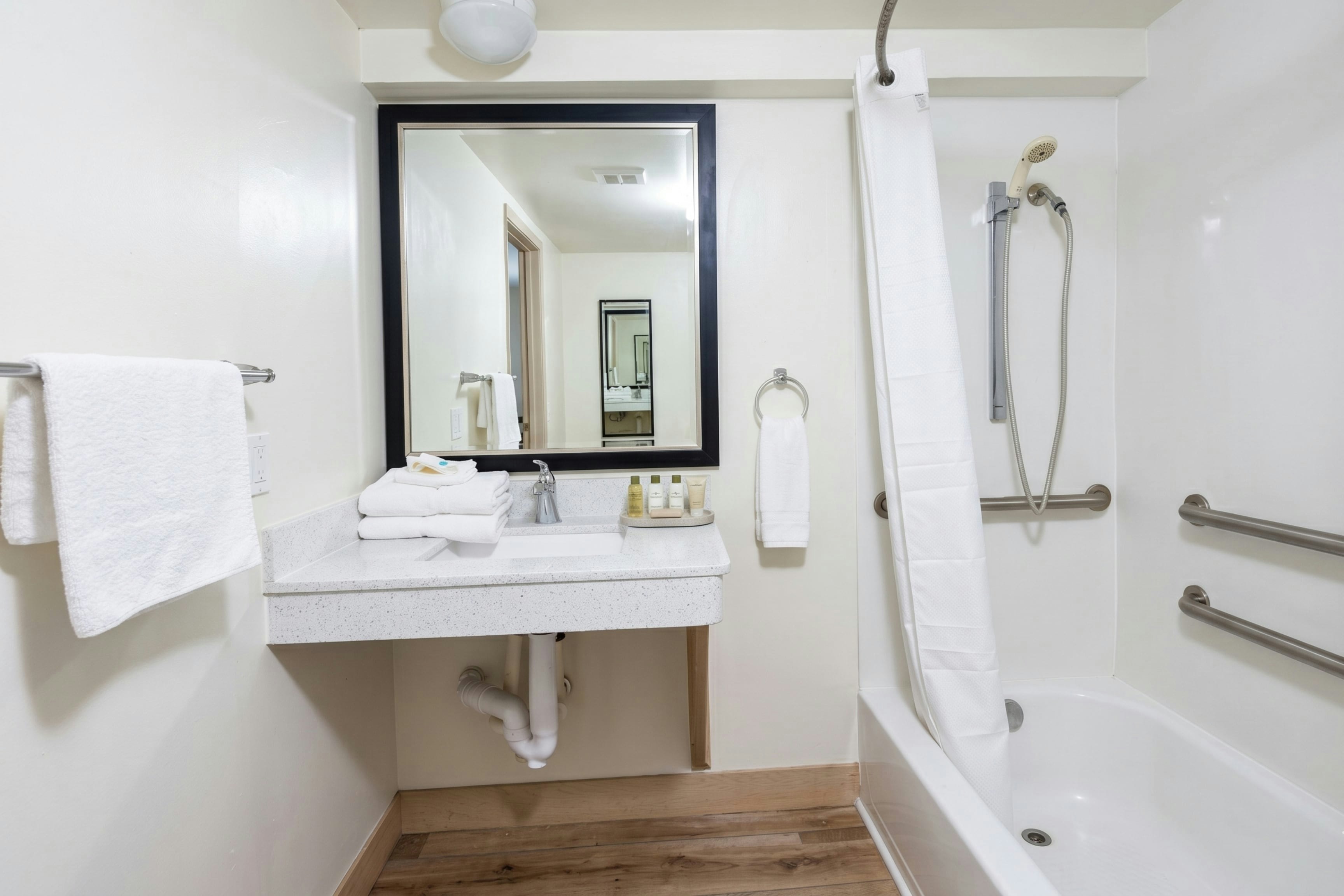 University Inn of Carbondale by Hotel O 47/49