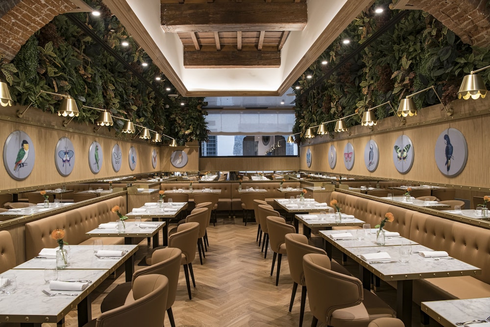 IL Tornabuoni The Unbound Collection by Hyatt 39/50