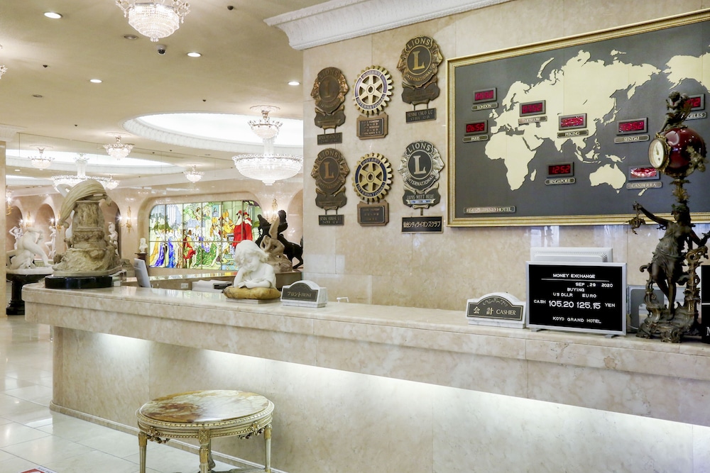Koyo Grand Hotel 12/65