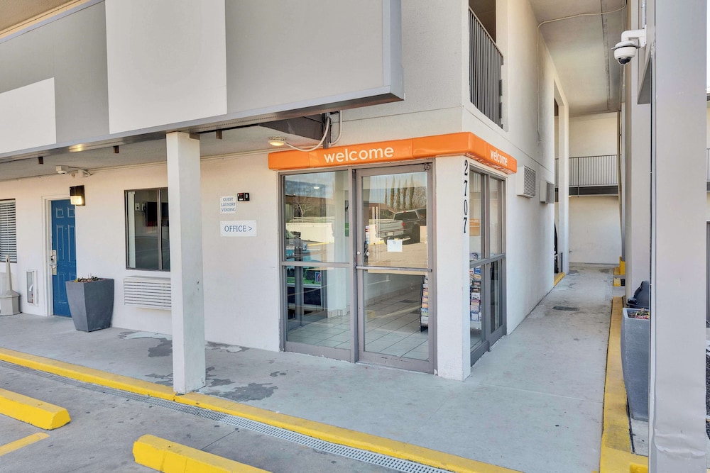Motel6 Austin, TX - Airport - South 49/58