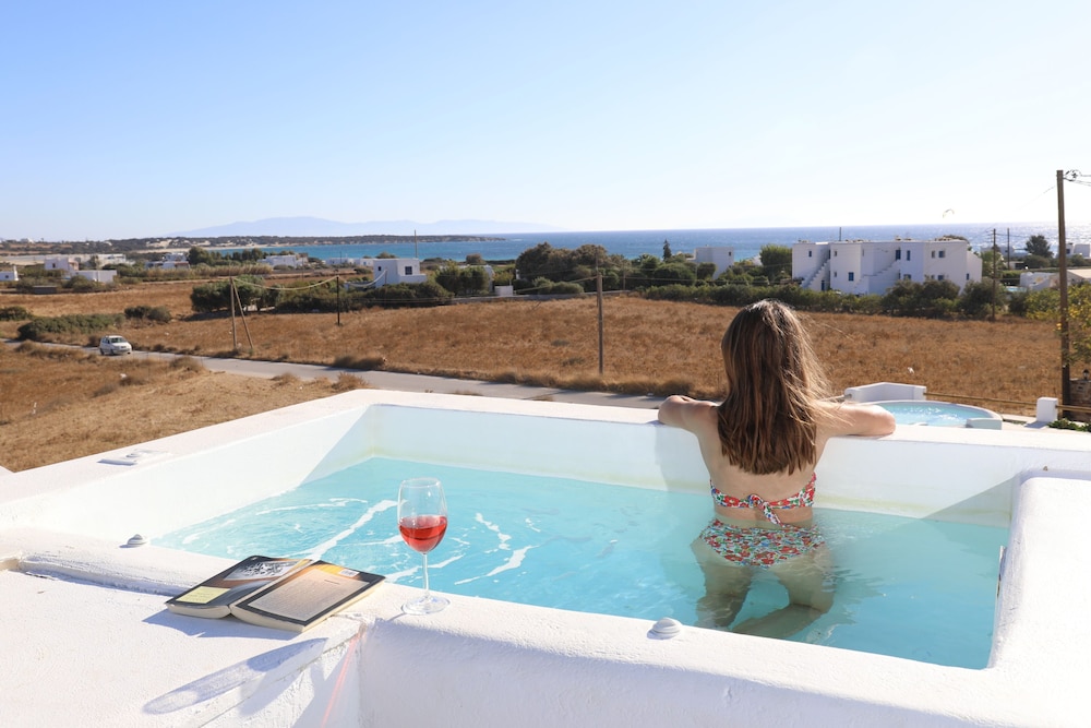 Irida Luxury Apartments 24/50