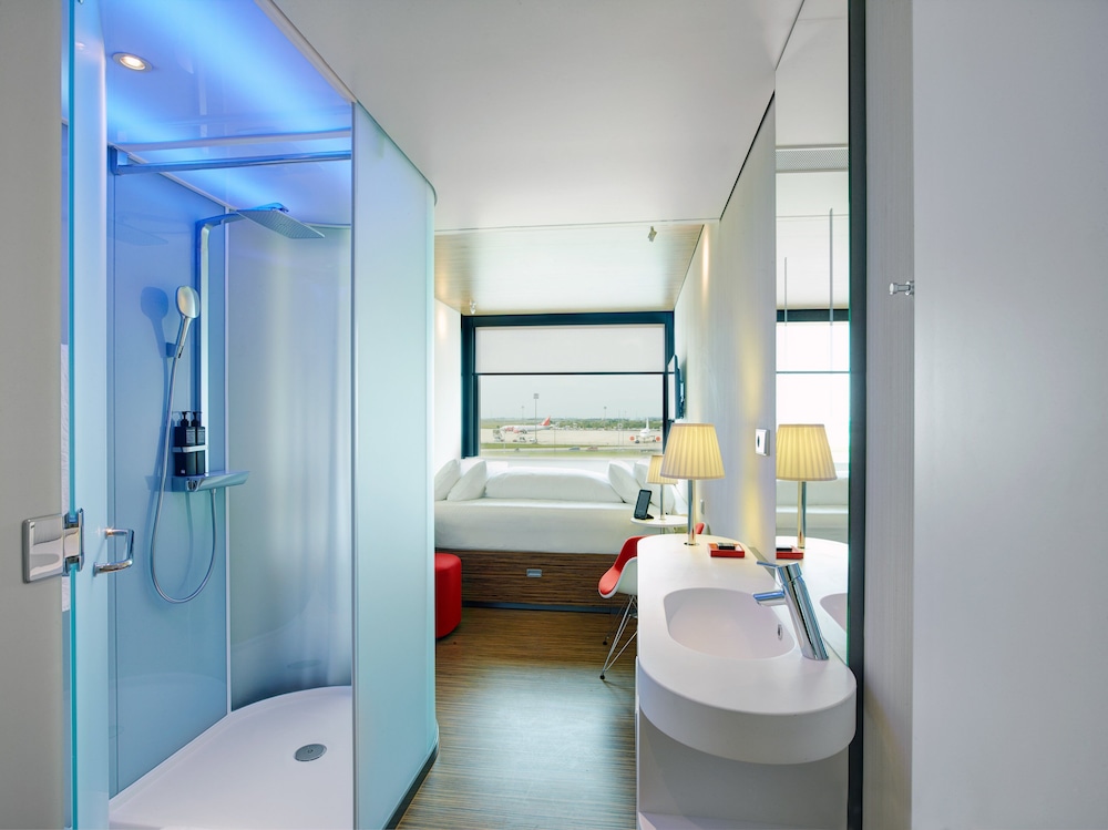 CITIZENM PARIS CHARLES DE GAULLE 11/48