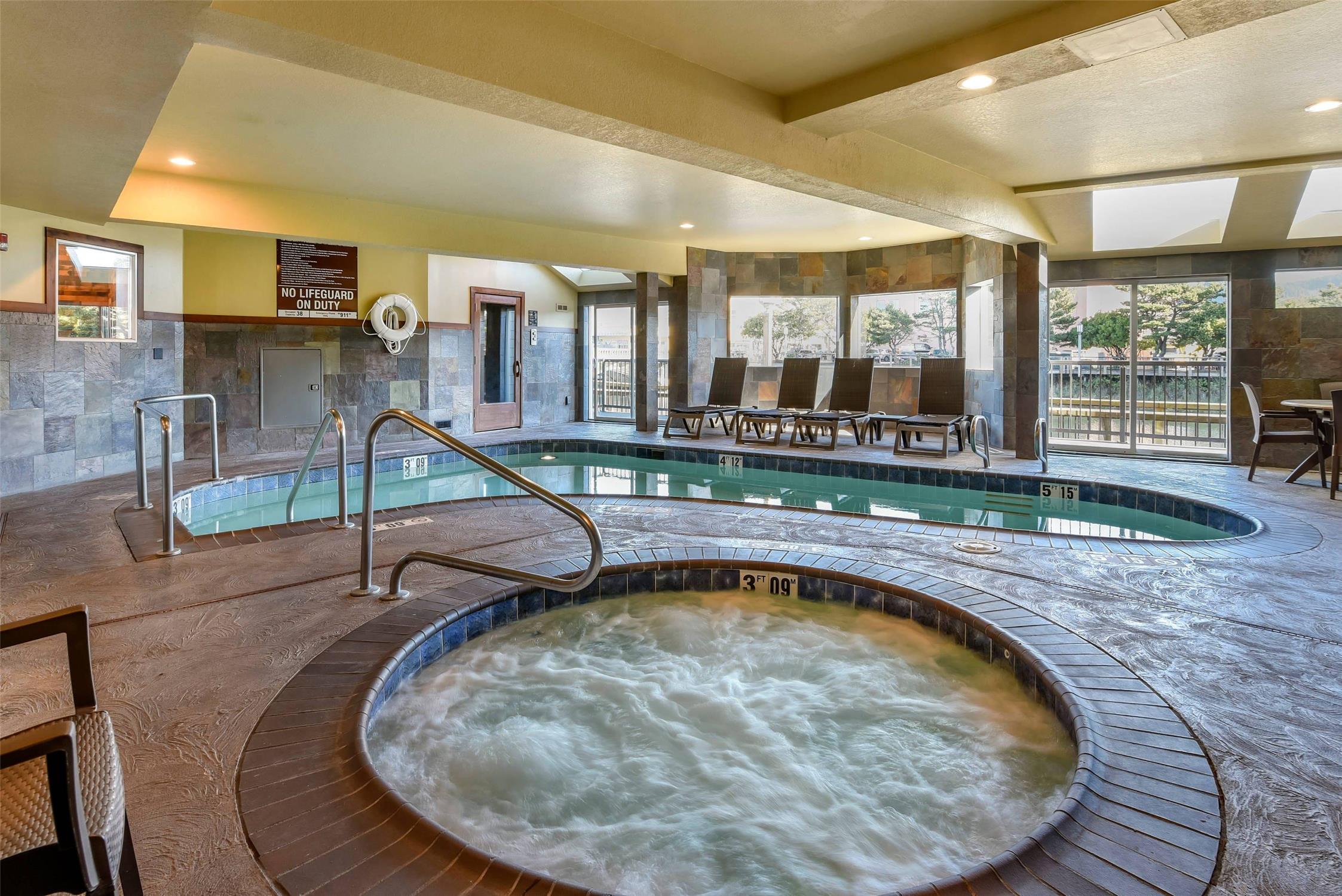 The Kathryn Riverfront Inn Ascend Hotel Collection 7/20