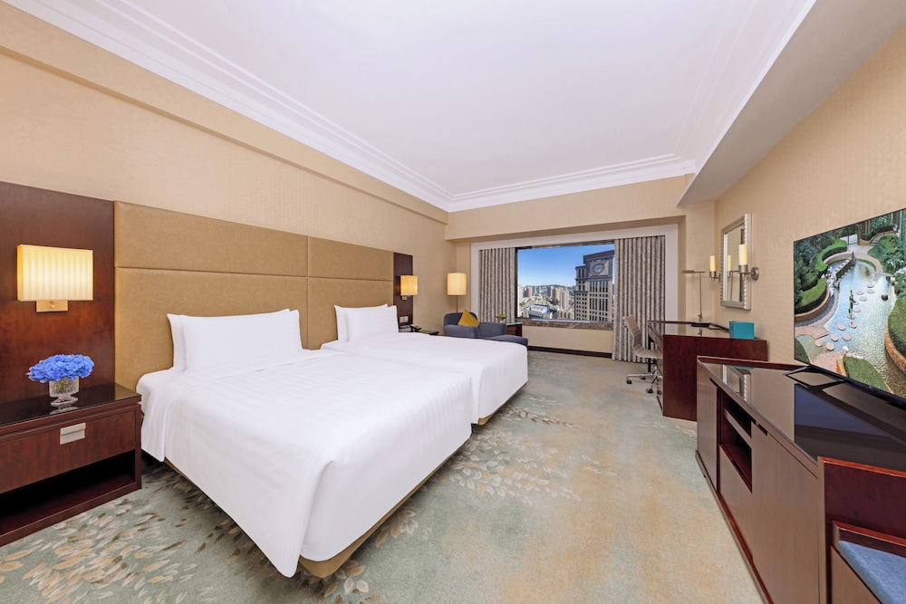 Horizon, Club, Twin Beds