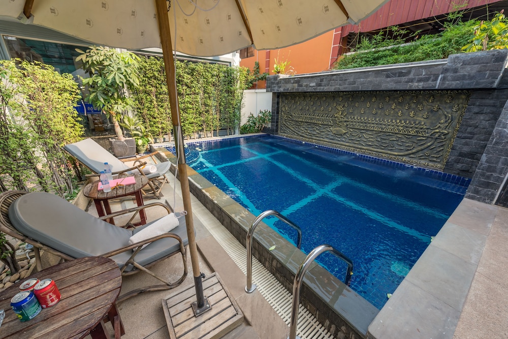 Villa Bayon Guides 36/40