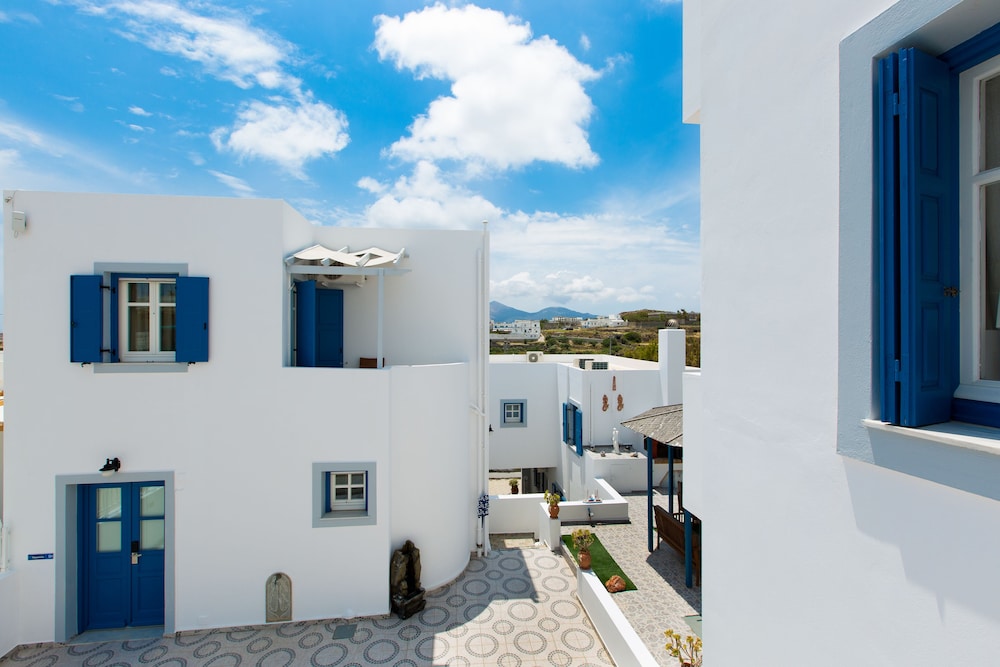 Vivere a Plakes Milos 3/54
