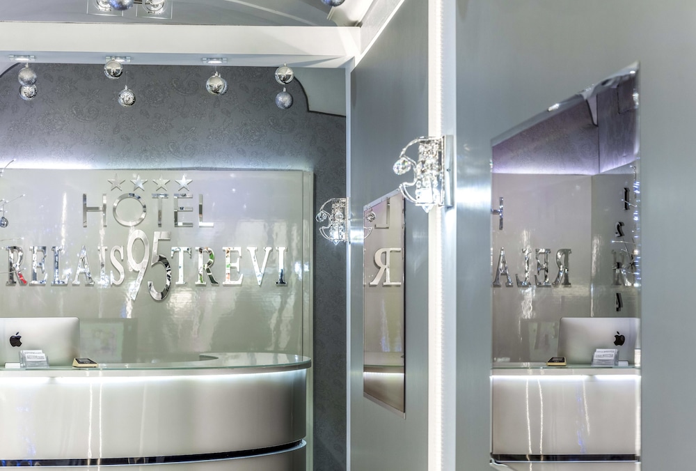Relais Trevi 95 Boutique Hotel 41/74