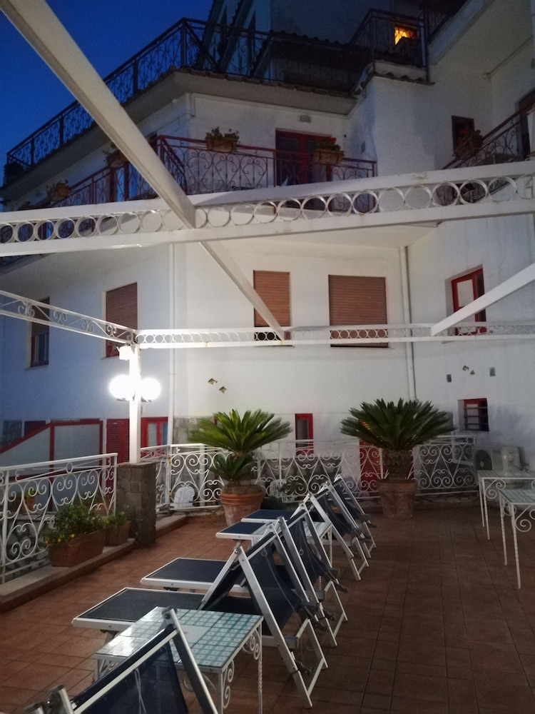 Hotel Dania 3/71