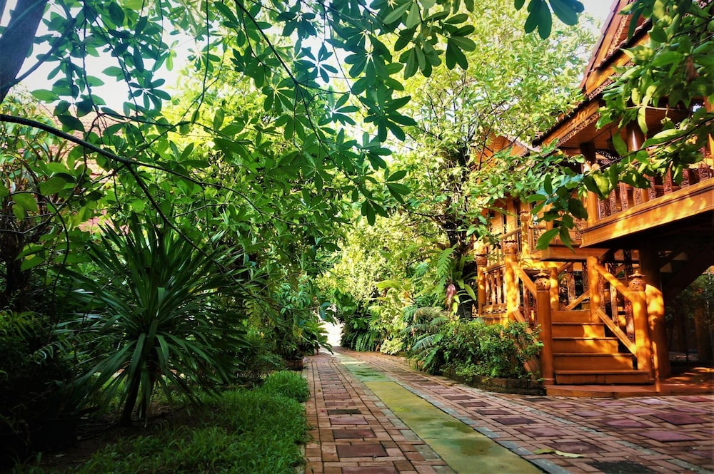 Ruenthai Boutique 31/50