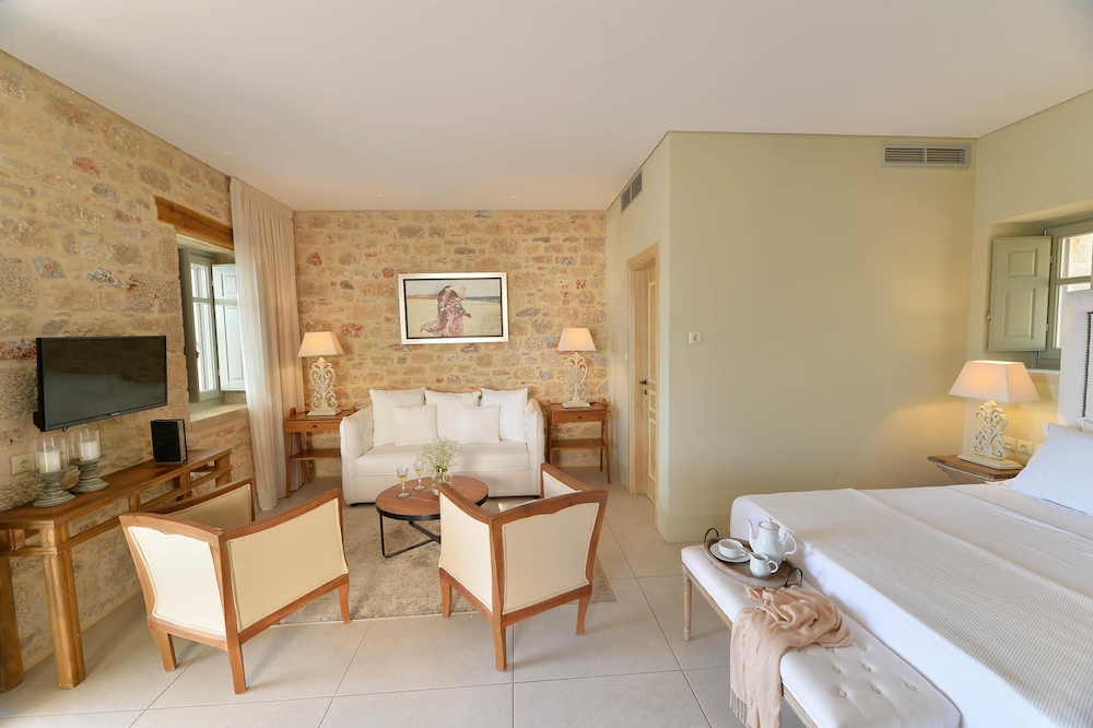 Junior Suite, King Bed, Sea View