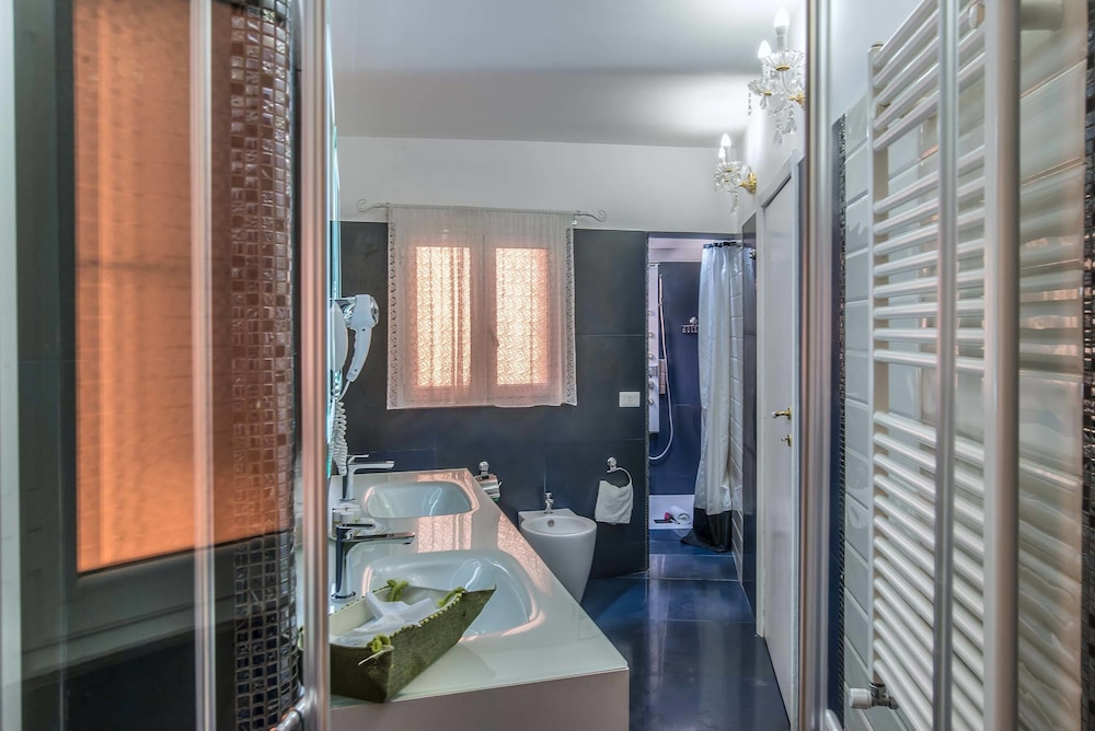 Trevi Rome Suite 48/50