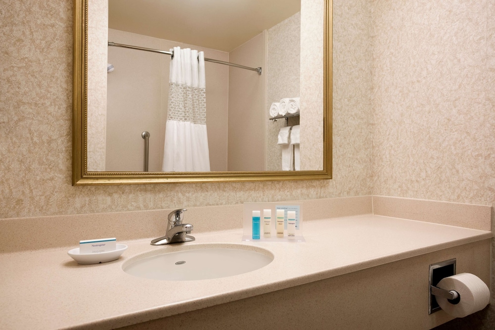 Hampton Inn Quakertown 21/75