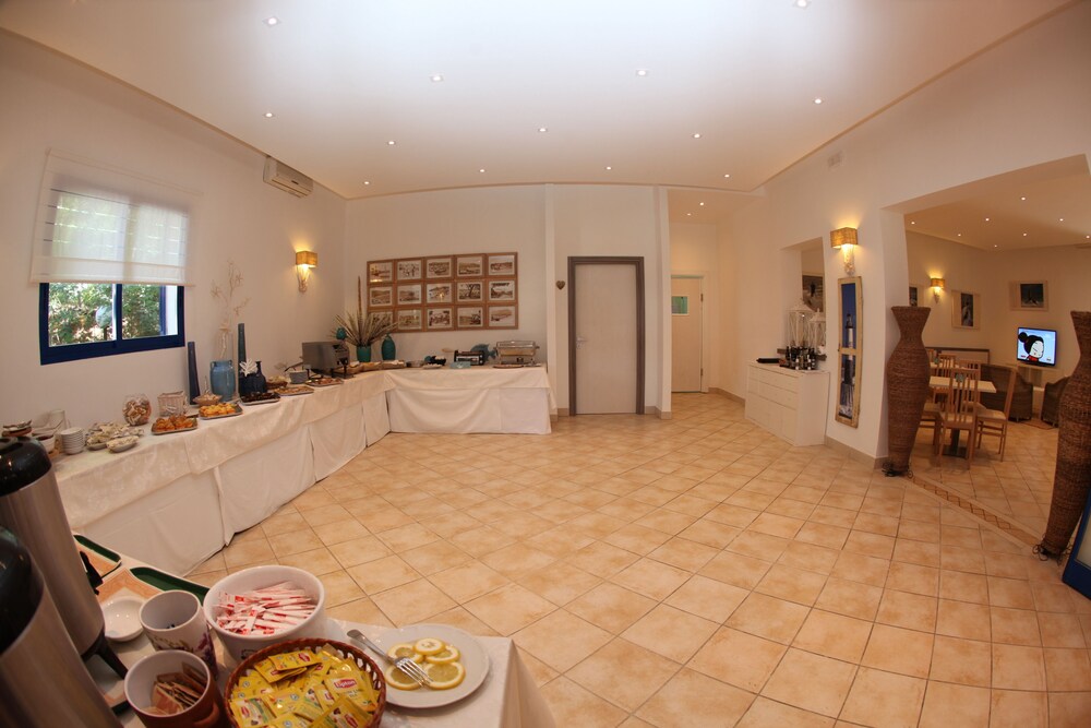 Hotel Villa Giulia 38/67