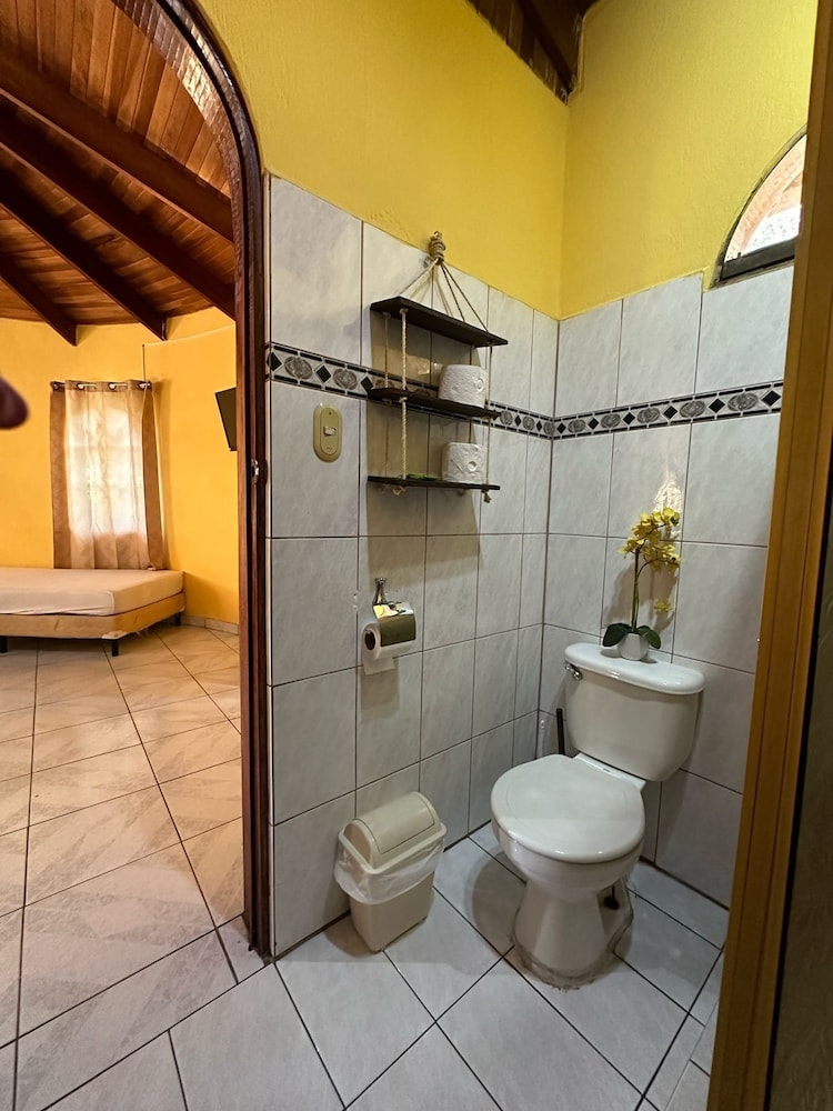 Hotel Colibri 47/50