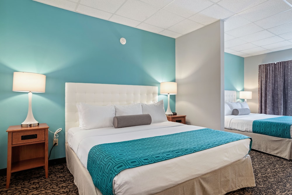 Elevation Inn & Suites, Trademark Collection by Wyndham 6/27