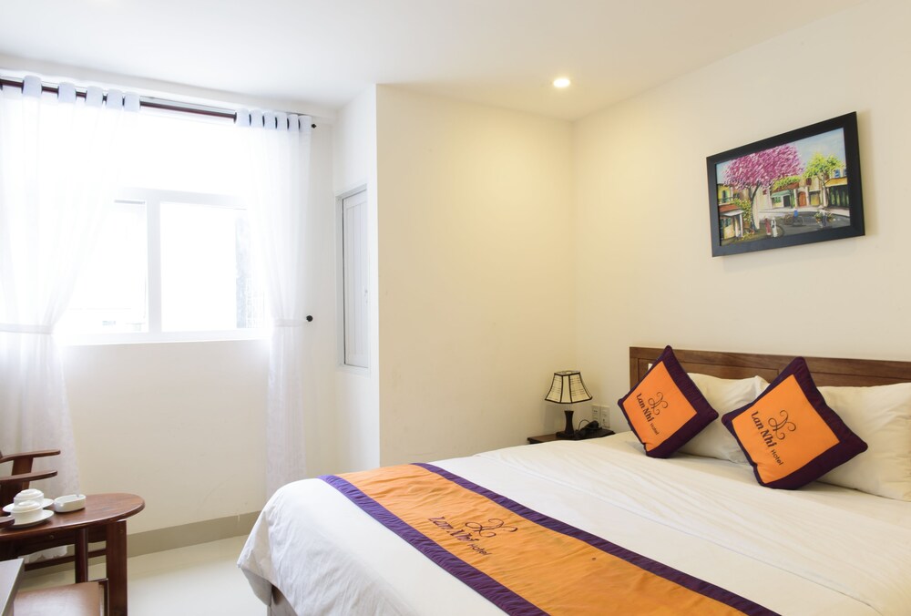 Lan Nhi Hotel 25/54