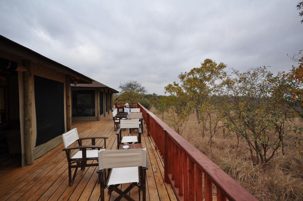 Balloon Camp Tarangire 12/31