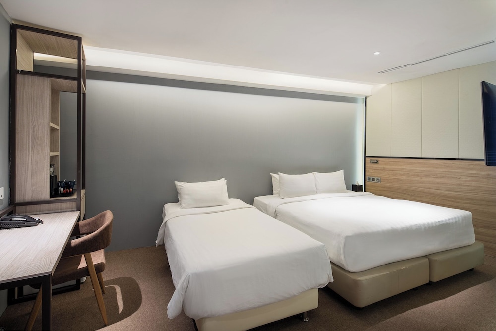 Santa Grand Hotel Boat Quay 25/50