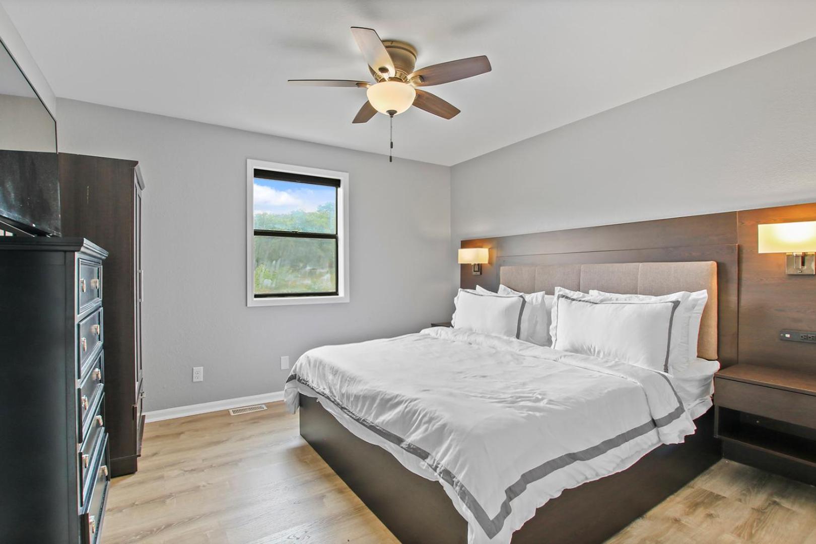 2 Bedrooms, Beach House, Deluxe, Suite