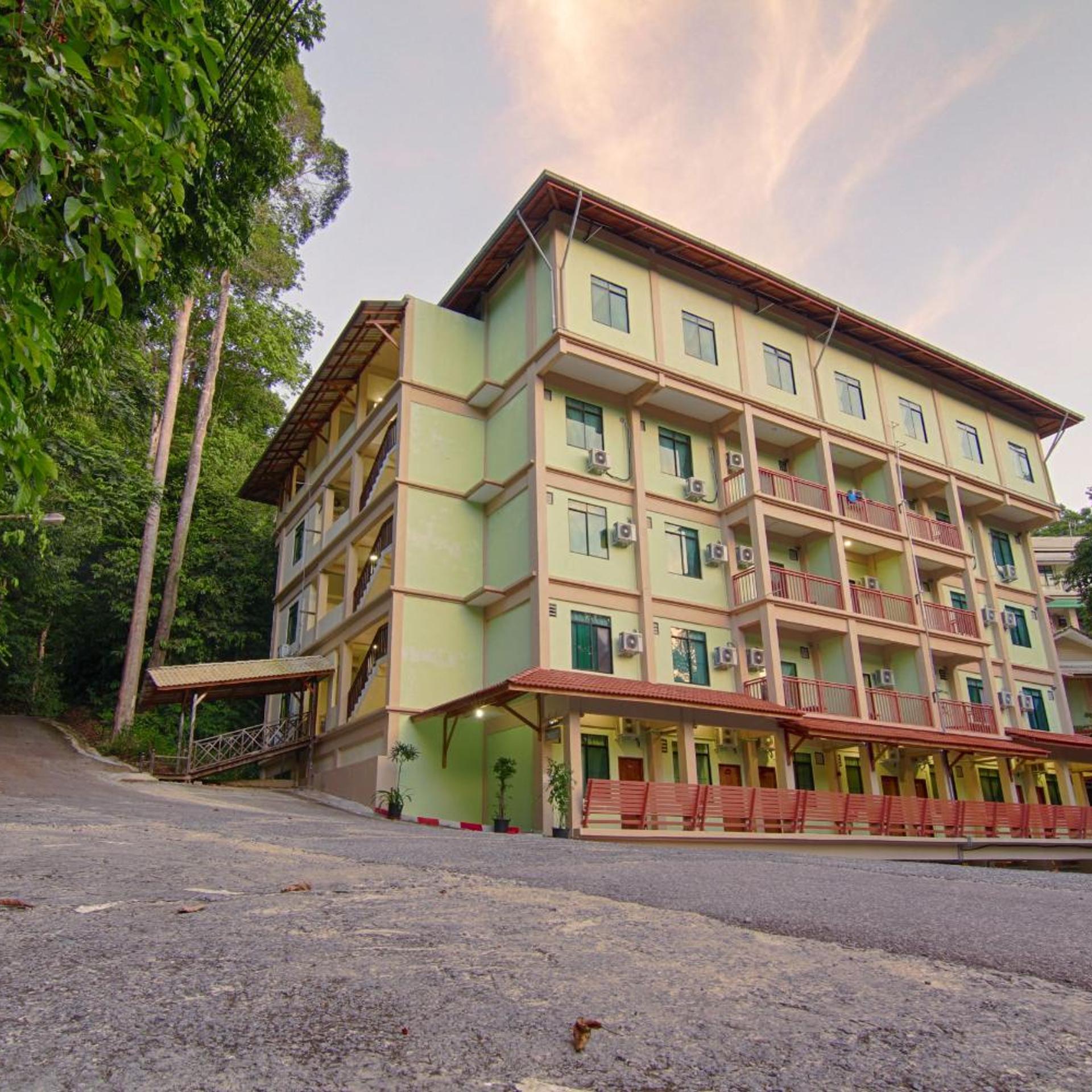 BORNEO TROPICAL RAINFOREST RESORT 6/55