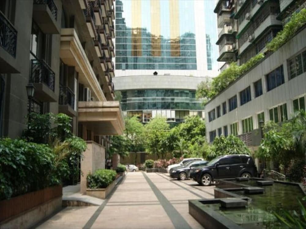 Good World Apartment (Guangzhou Cancer Hospital Taojin Metro Station) 24/31
