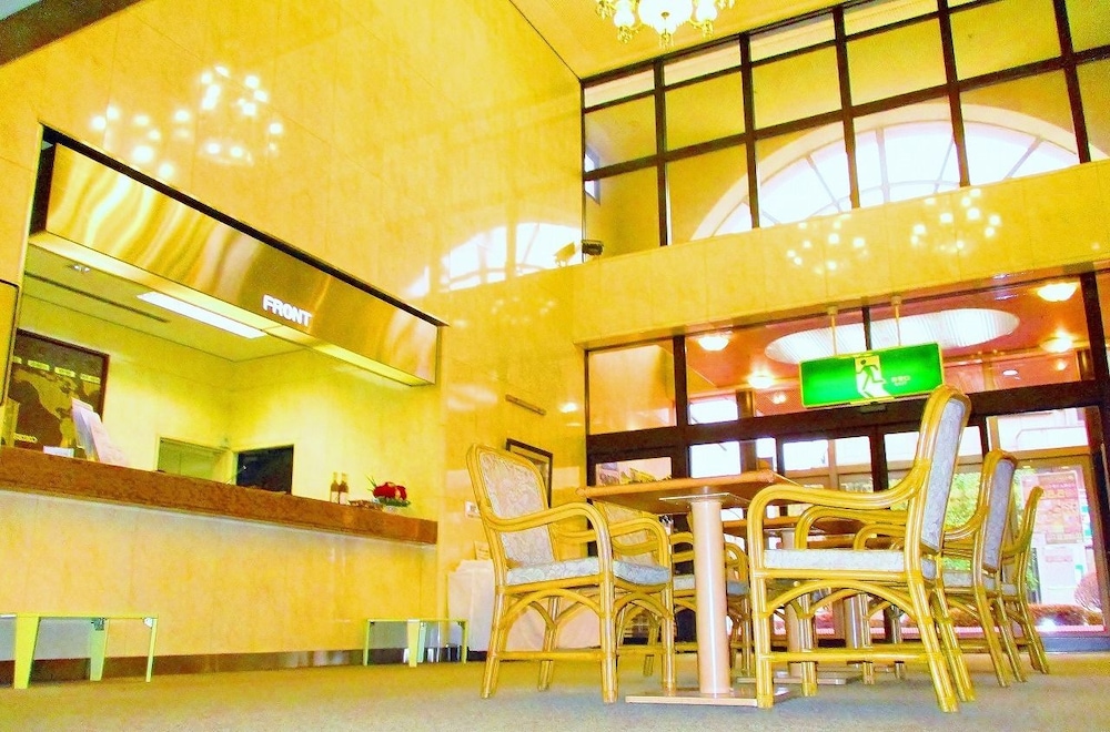Oyama Palace Hotel 6/41
