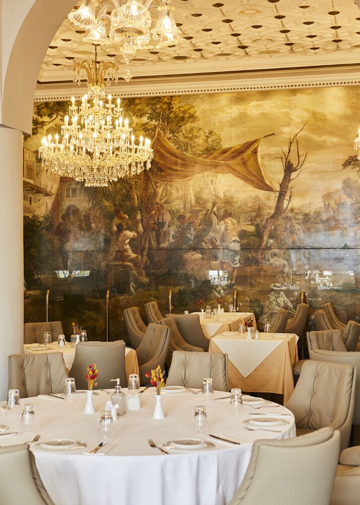 Grande Albergo Delle Rose 36/50