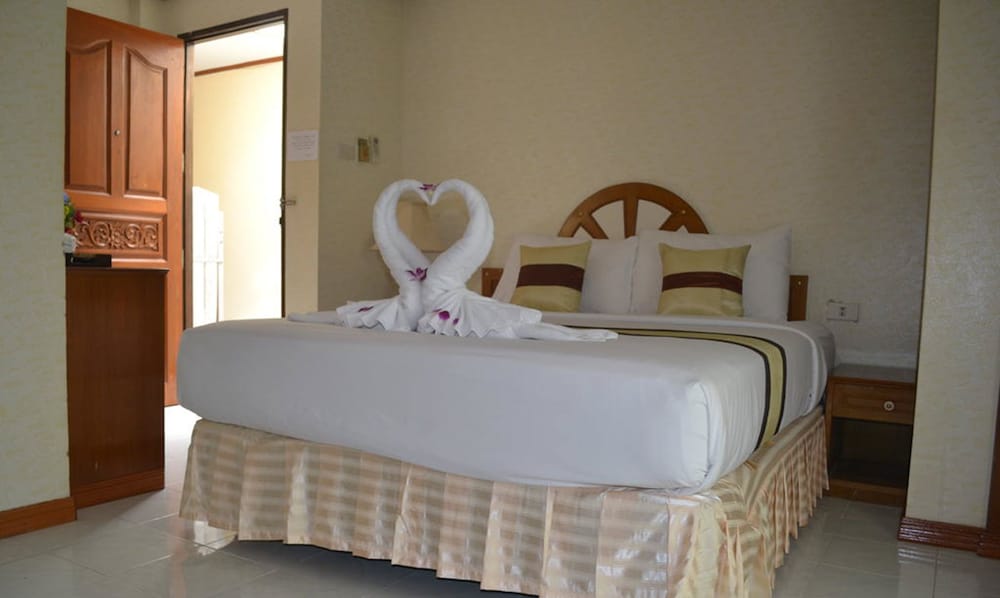 Natacha Hotel 17/35