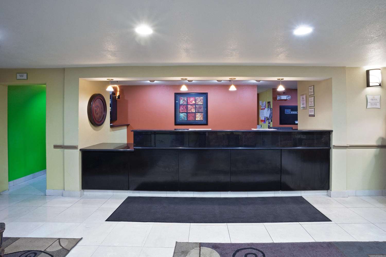 La Quinta Inn Suites Salina 8/57